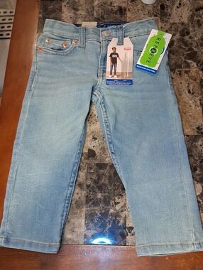 Boys Levi's 502 Regular Fit